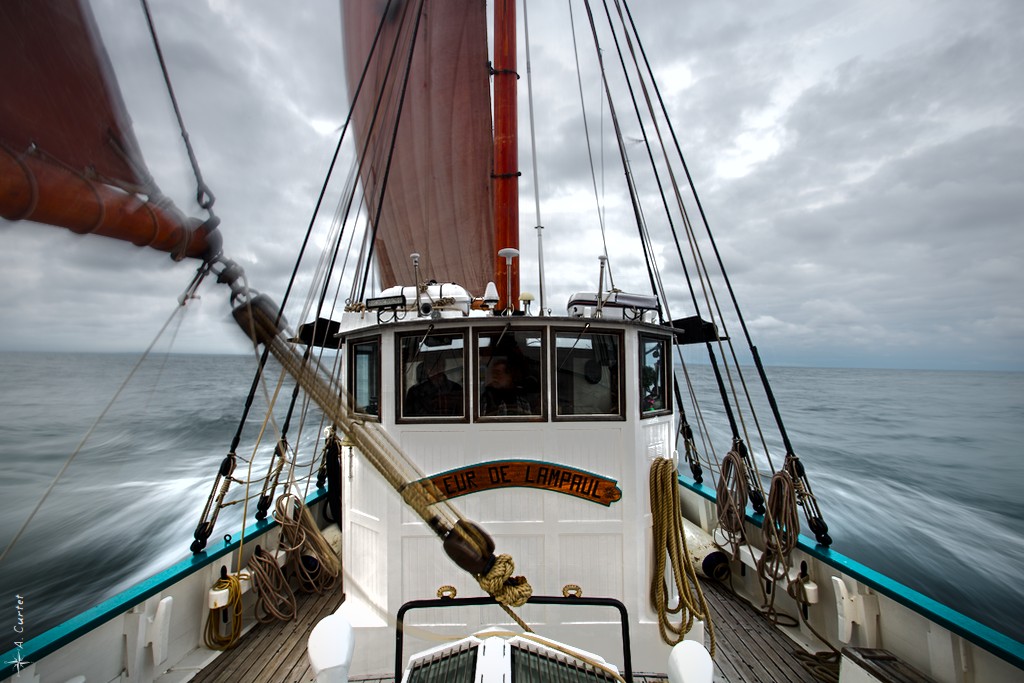 2018 08 29 IMG 4405 Sailing trough English Channel 1024px